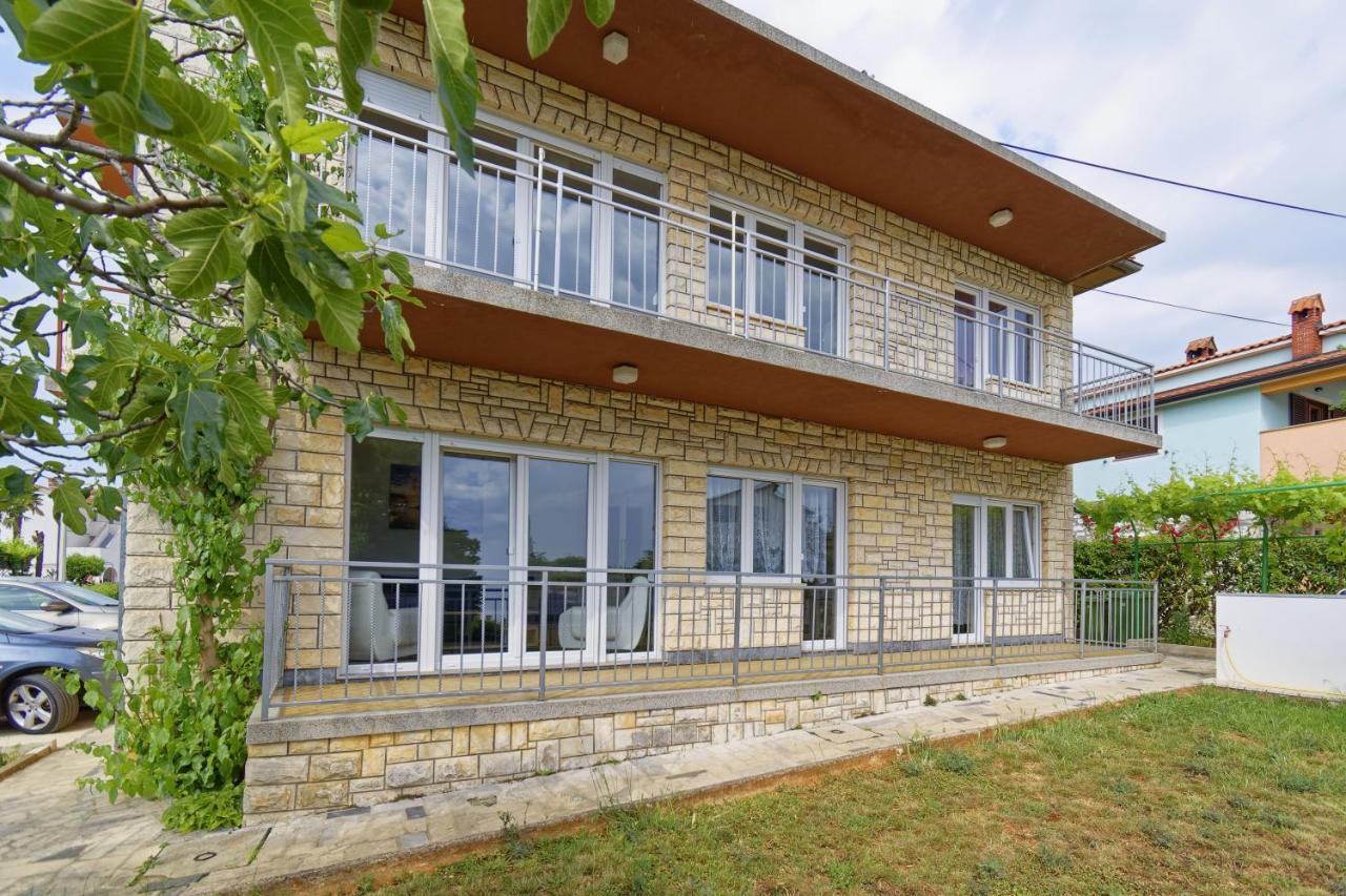 Apartment Patrik By Rent Istria Umag Exteriér fotografie